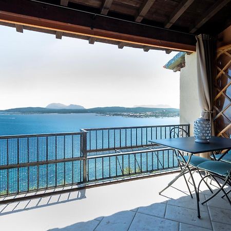 ポルト・ロトンド Casa Vacanze Il Cisto - Golfo Di Marinellaヴィラ エクステリア 写真