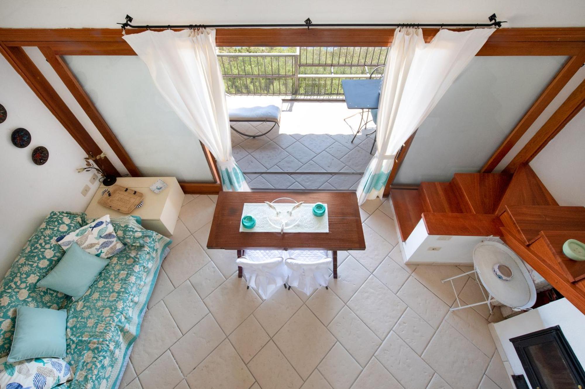 ポルト・ロトンド Casa Vacanze Il Cisto - Golfo Di Marinellaヴィラ エクステリア 写真