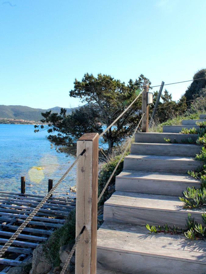 ポルト・ロトンド Casa Vacanze Il Cisto - Golfo Di Marinellaヴィラ エクステリア 写真