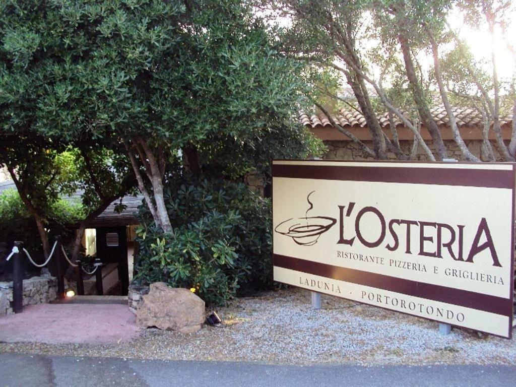 ポルト・ロトンド Casa Vacanze Il Cisto - Golfo Di Marinellaヴィラ エクステリア 写真