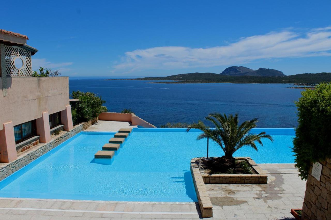 ポルト・ロトンド Casa Vacanze Il Cisto - Golfo Di Marinellaヴィラ エクステリア 写真
