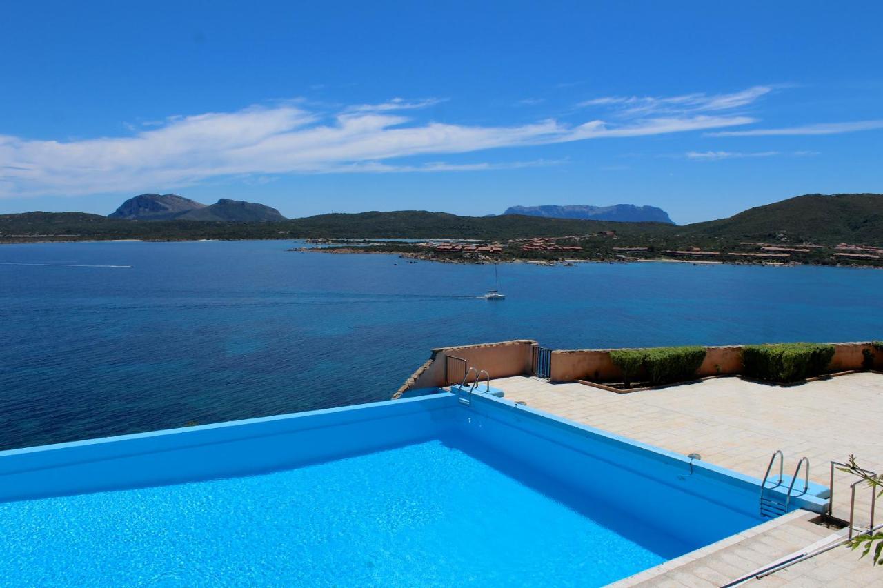 ポルト・ロトンド Casa Vacanze Il Cisto - Golfo Di Marinellaヴィラ エクステリア 写真